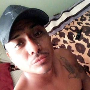 Meet your Posher, Augusto